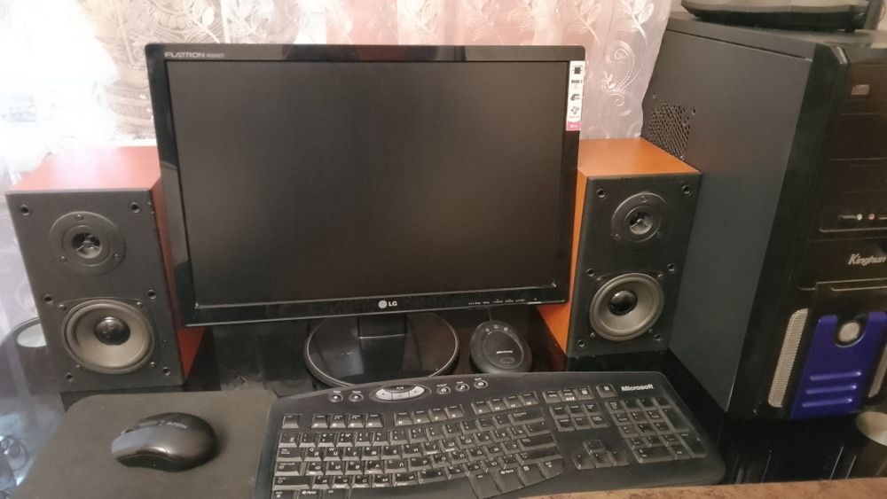 Продам компьютер.