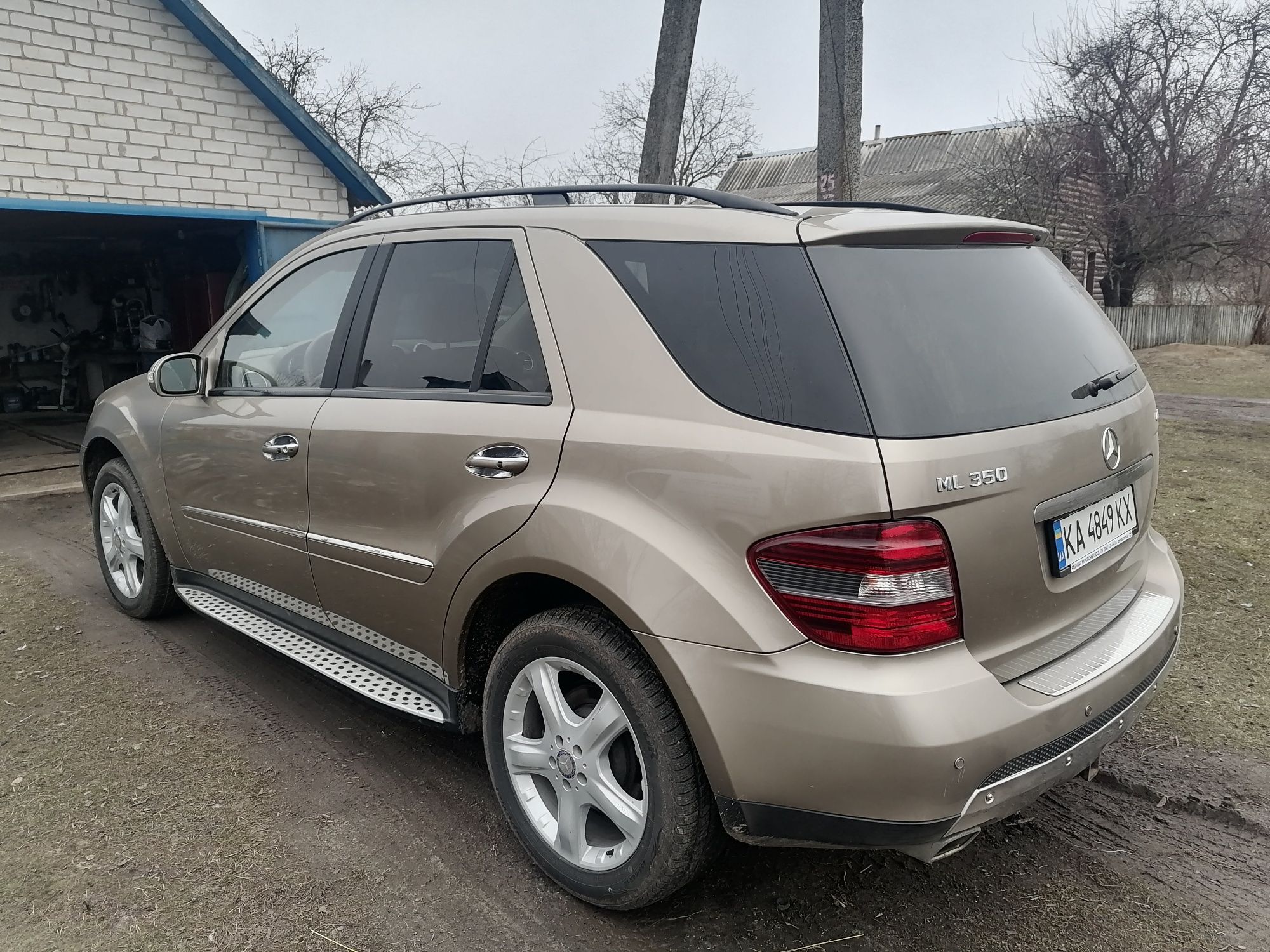 Авто Mercedes-Benz ML 350