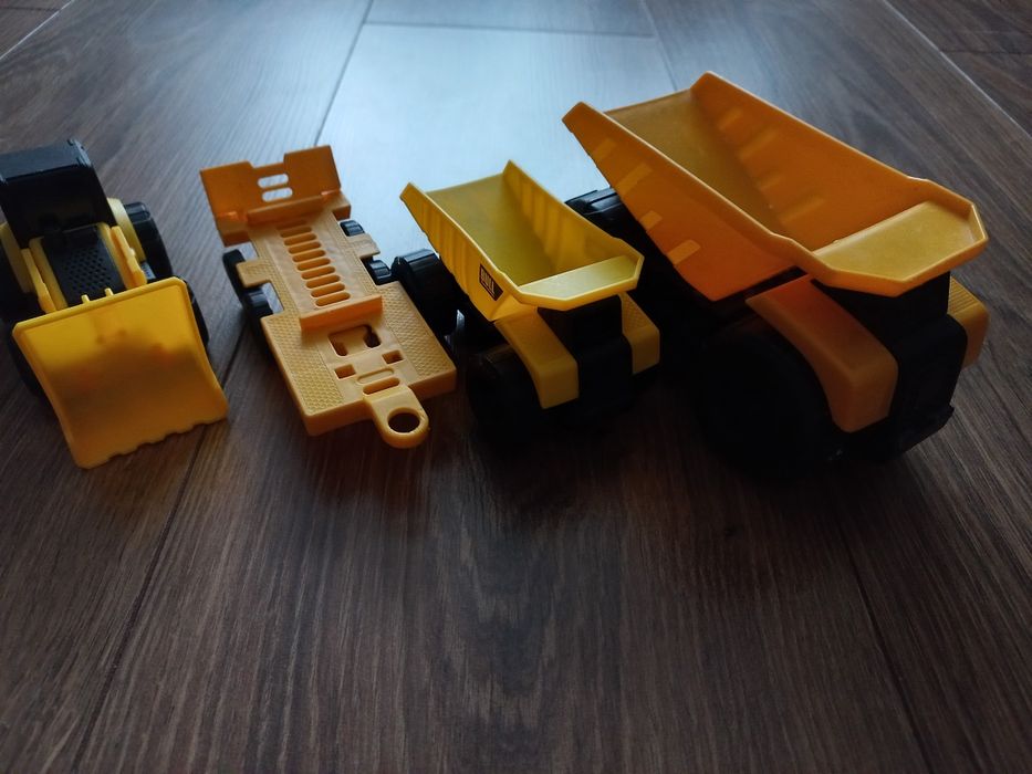 Машинки CAT 4 шт. Техніка.