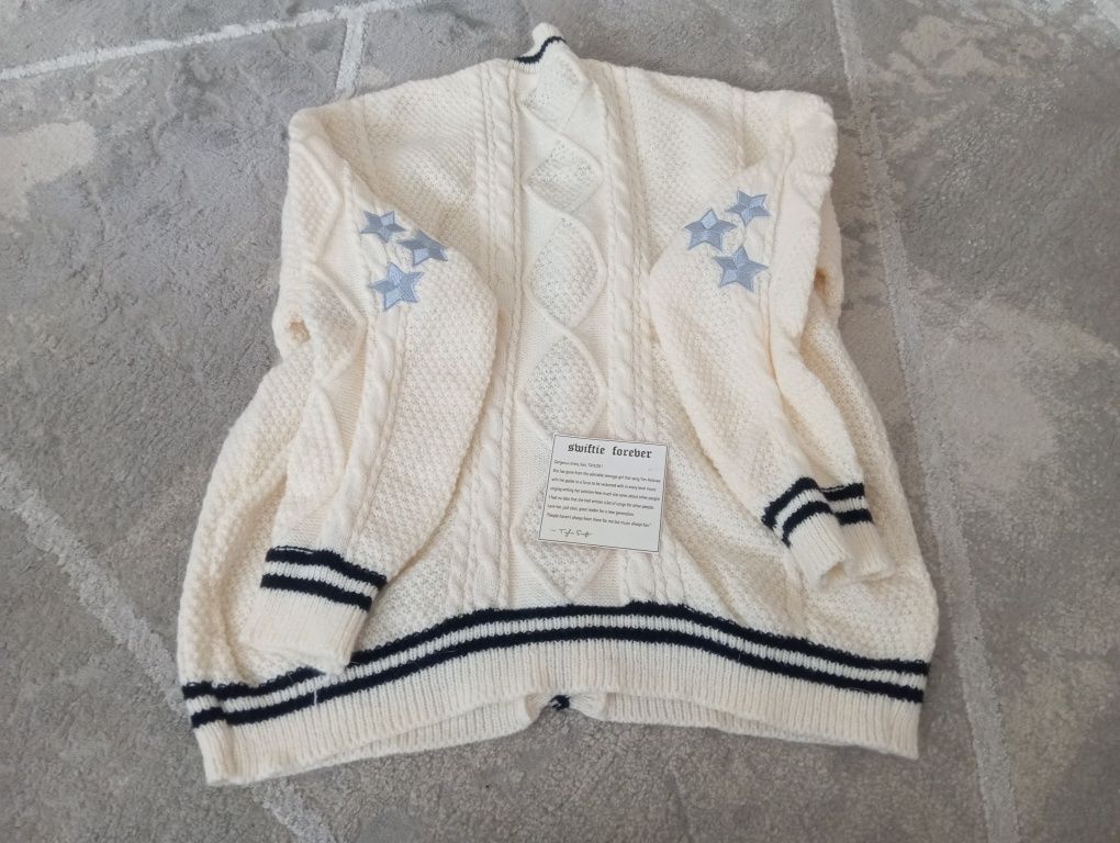 Cardigan Taylor Swift