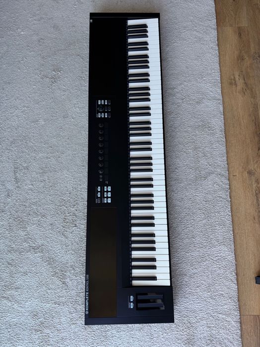 Teclado Native Instruments Komplete Kontrol S88 MK1 – Excelente Estado