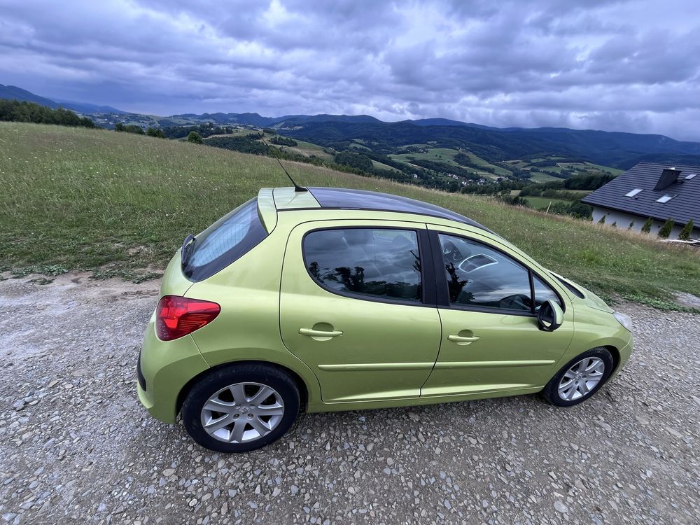 Peugeot 207 1.6 hdi 2006r.
