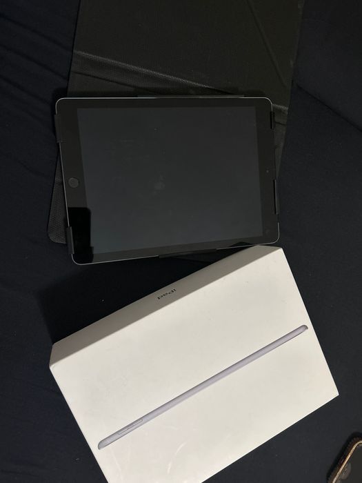 iPad 6 128GB Wi-Fi + Cellular