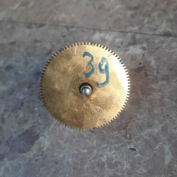 nr39 Bęben sprężyna starego zegara 44,9mm 90 zębów