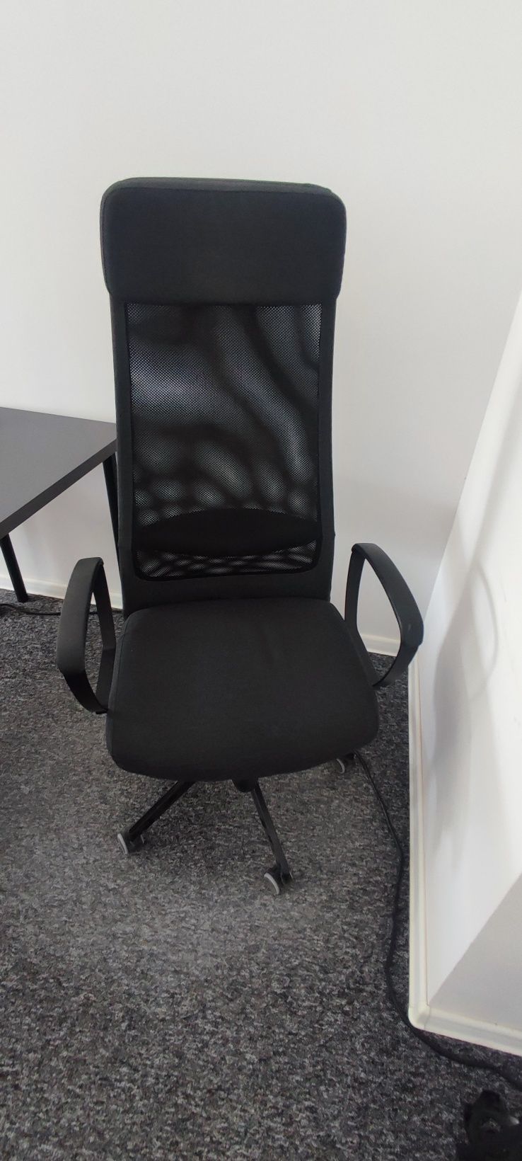 Krzesła / fotele biurowe