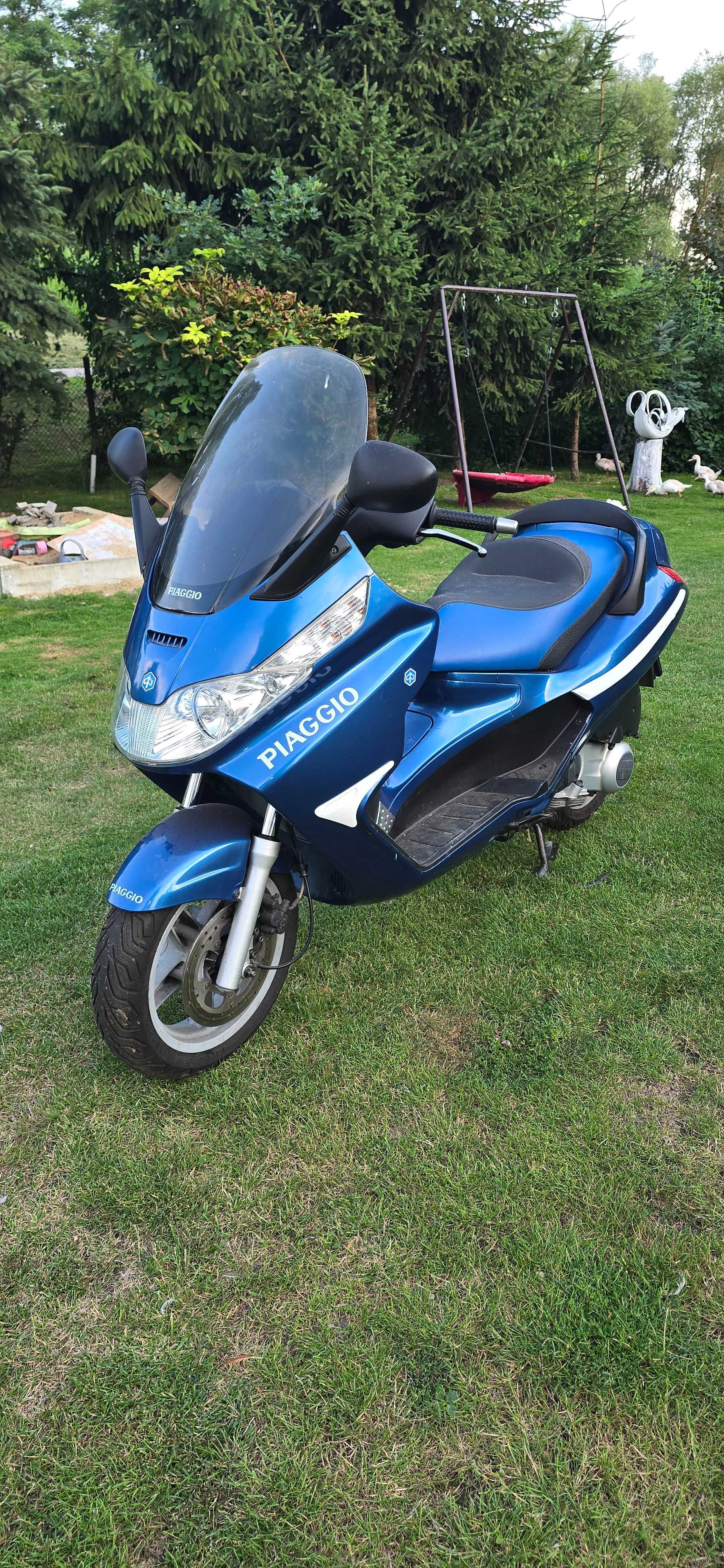 Sprzedam Piaggio X8 125 z 2004 roku