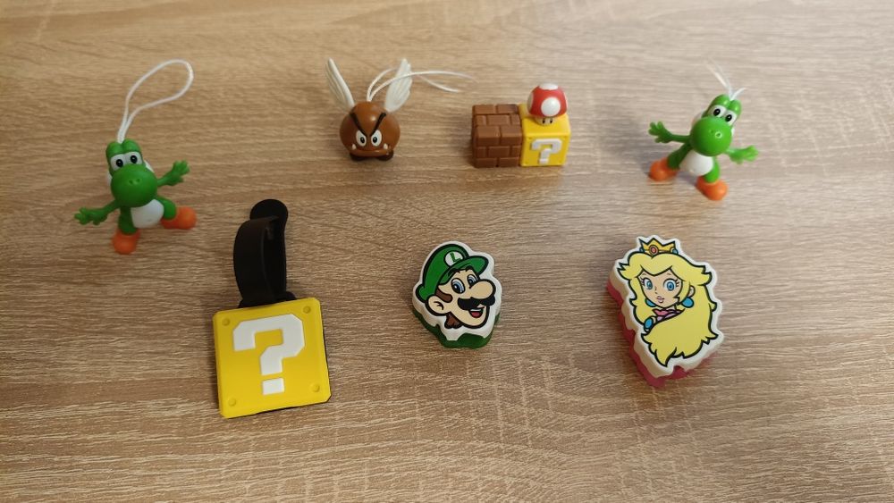 Фігурки Kinder Joy Super Mario