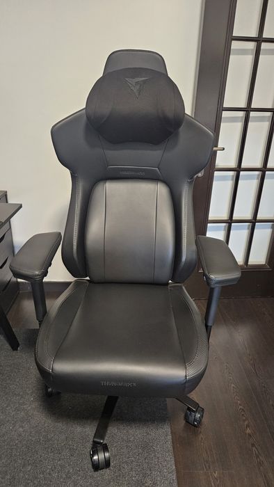 Cadeira Gaming ThunderX3 Core Modern Preta