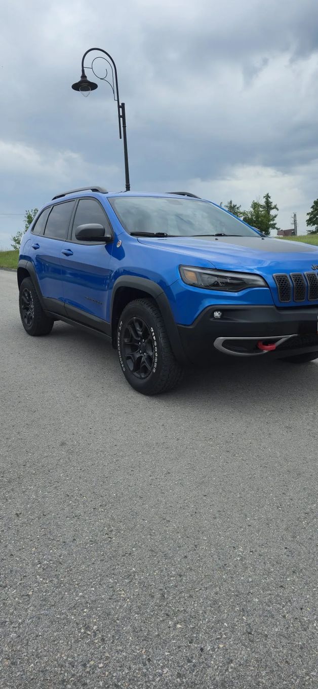 Jeep Cherokee Jeep Cherokee 3.2 Trailhawk 2019r 4x4 Zarejestrowany