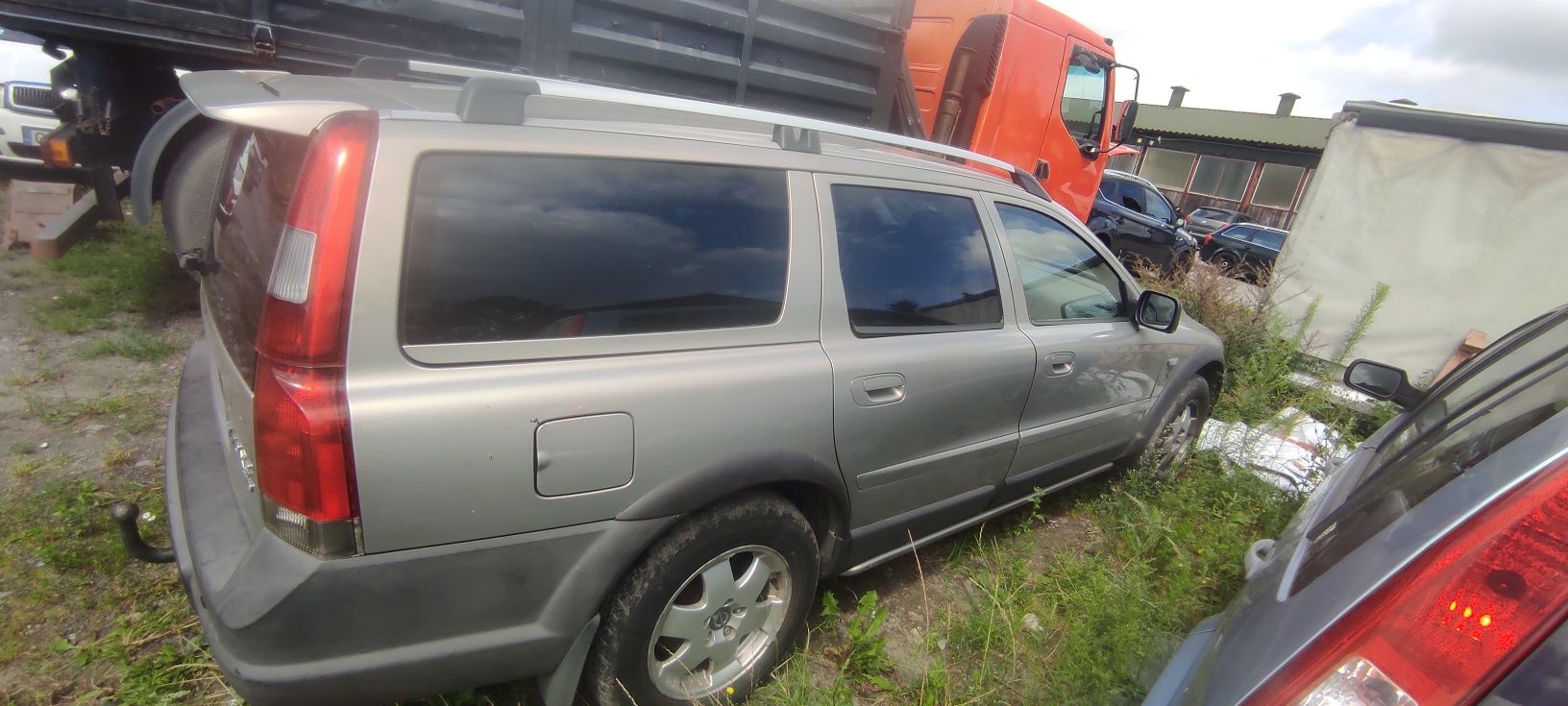 Volvo XC70 2.4t LPG 4x4 hak tempomat uszkodzone
