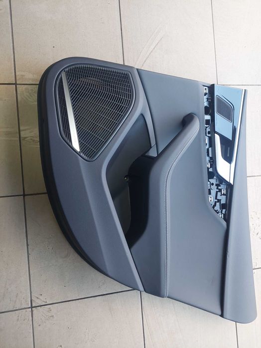 Boczki drzwi audi A5 F5 8W