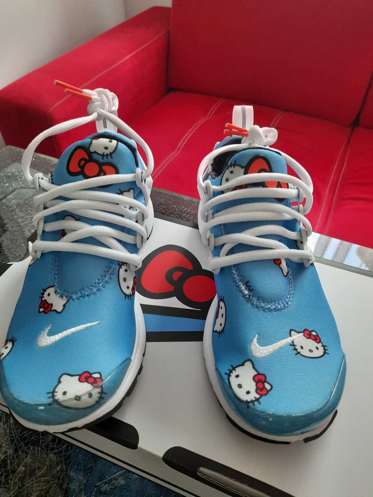 Nike Air Presto x Hello Kitty