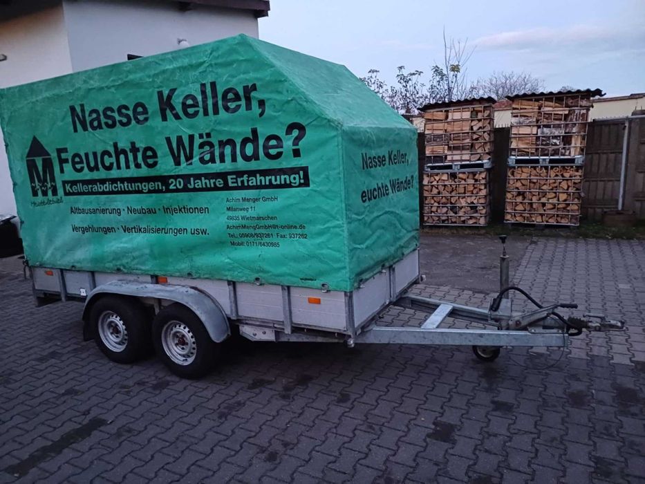 Przyczepa Dwuosiowa z plandeką Hapert 2000 kg.