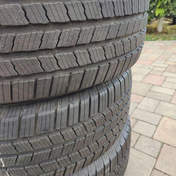 MICHELIN 255/50 R20 зима