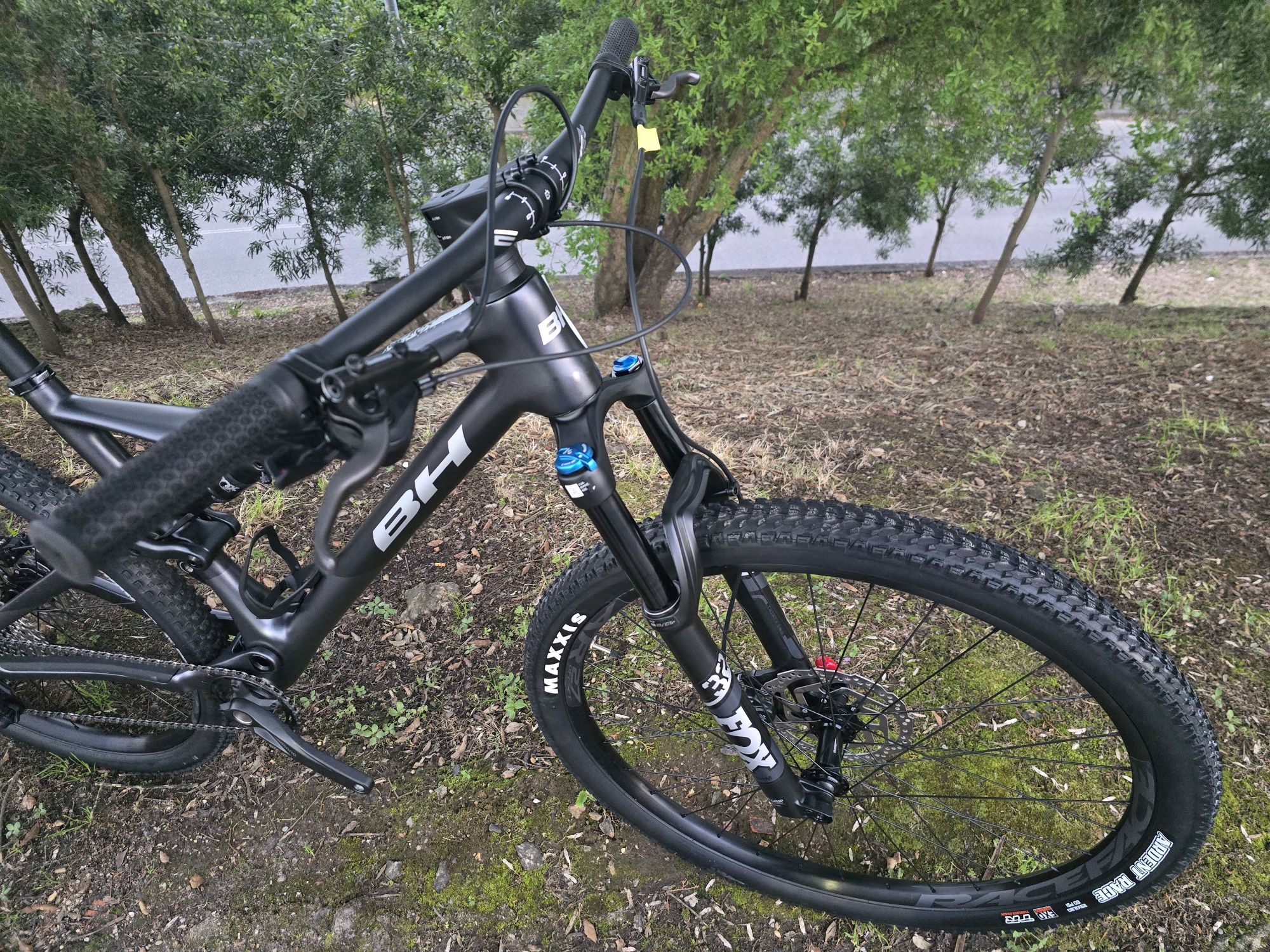 Bh de carbono suspensao total oportunidadee