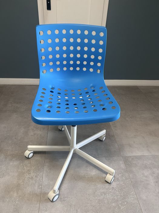 Krzesła dzieciece Ikea , krzesła obrotowe do biurka