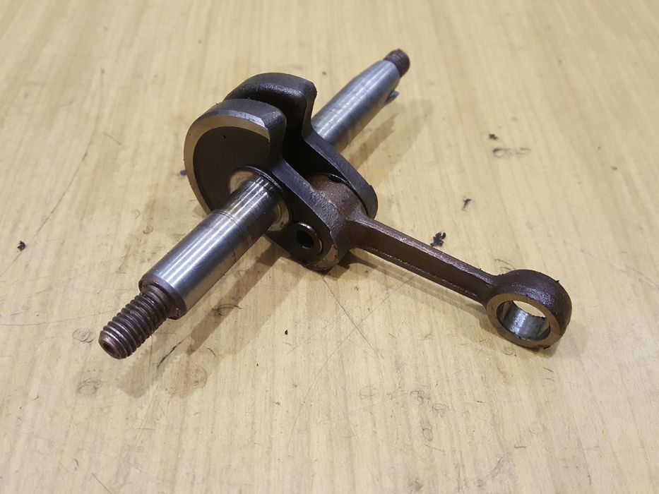 Stihl Hs 60 Wał Korbowy Korbowód