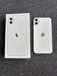 Apple iPhone 11.
