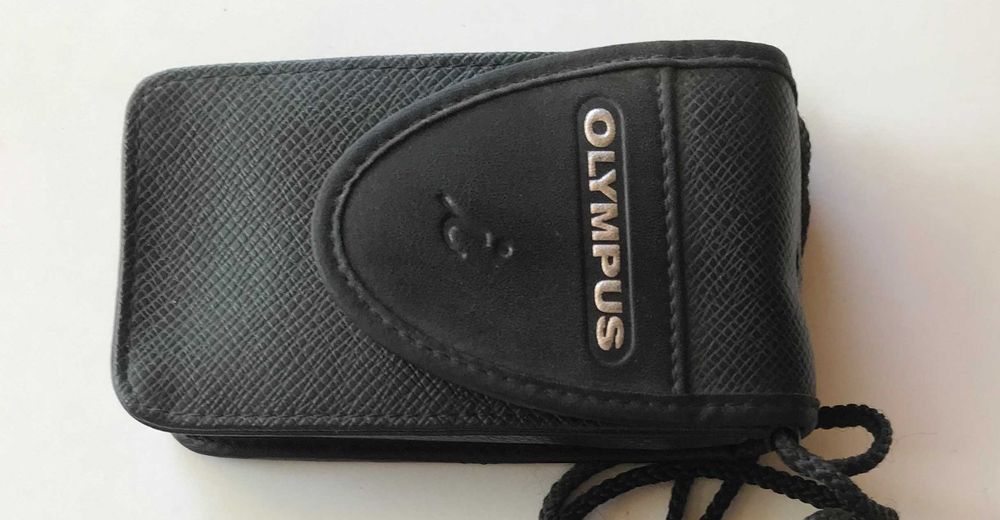 OPORTUNIDADE PARA PEÇAS - Máquina Fotográfica Olympus