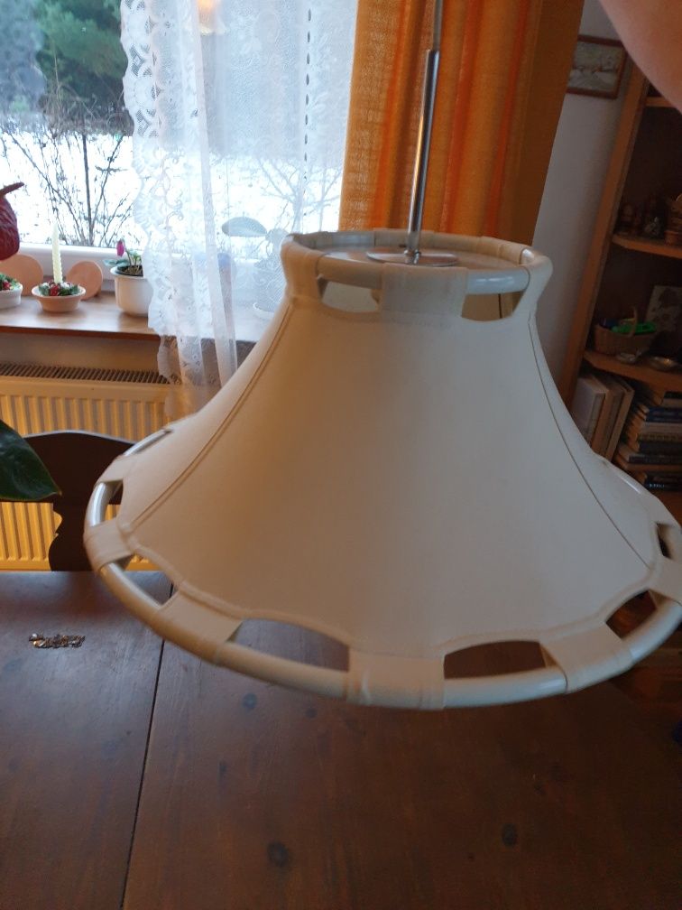 Lampa sufitowa o średnicy 52 cm