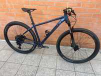 Bicicleta btt roda 29 rockshox Sram 12v Megamo