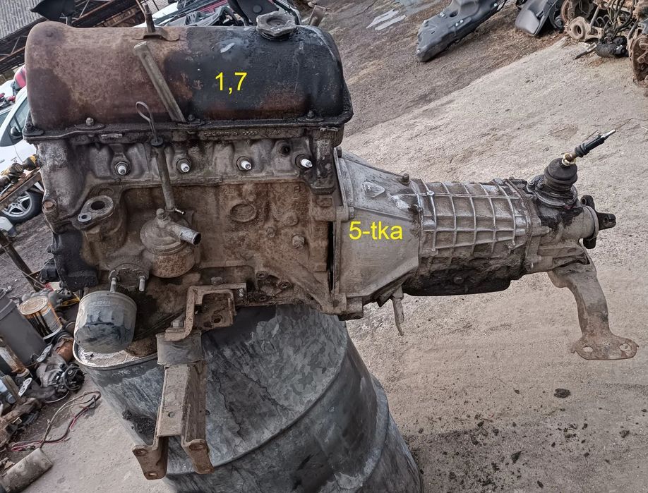 Łada 2121 Niva 2107 Silnik 1,7 Skrzynia Zawieszenie Mosty Koła Drzwi Lampy Kanapa