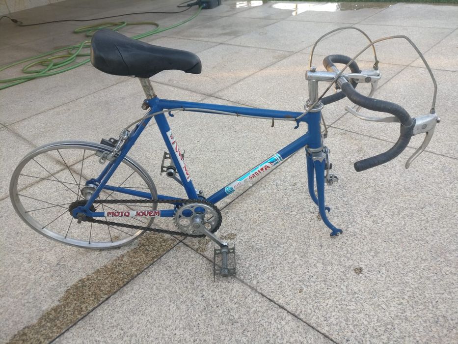 Bicicleta de ciclismo Orbita para criança