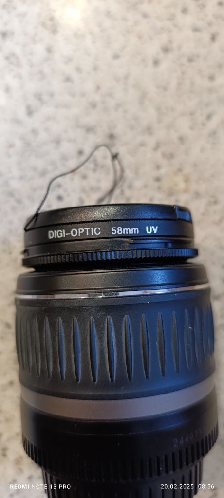 Продам объектив Canon efs 18-55mm