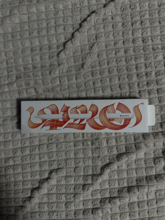 Стилус Apple Pencil Pro (MX2D3ZM/A)