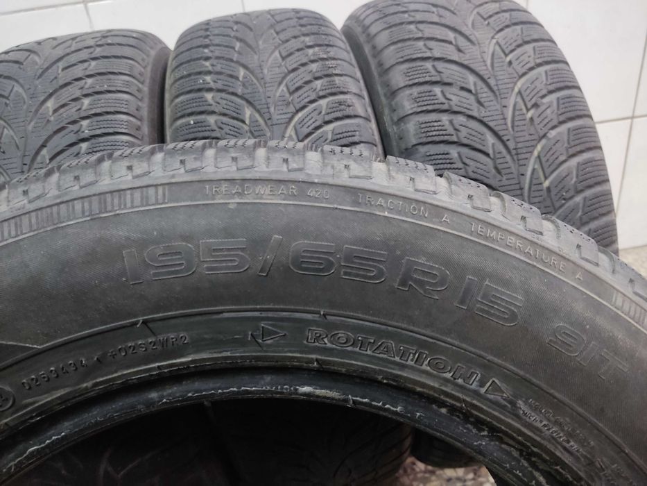 ZIMA Nokian 195/65/15 91T 2x4.93mm 2x5.13mm 2018rok cena za 4szt MONTA