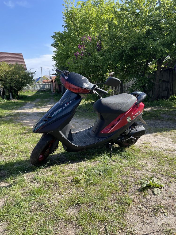 Скутер Honda Dio 27