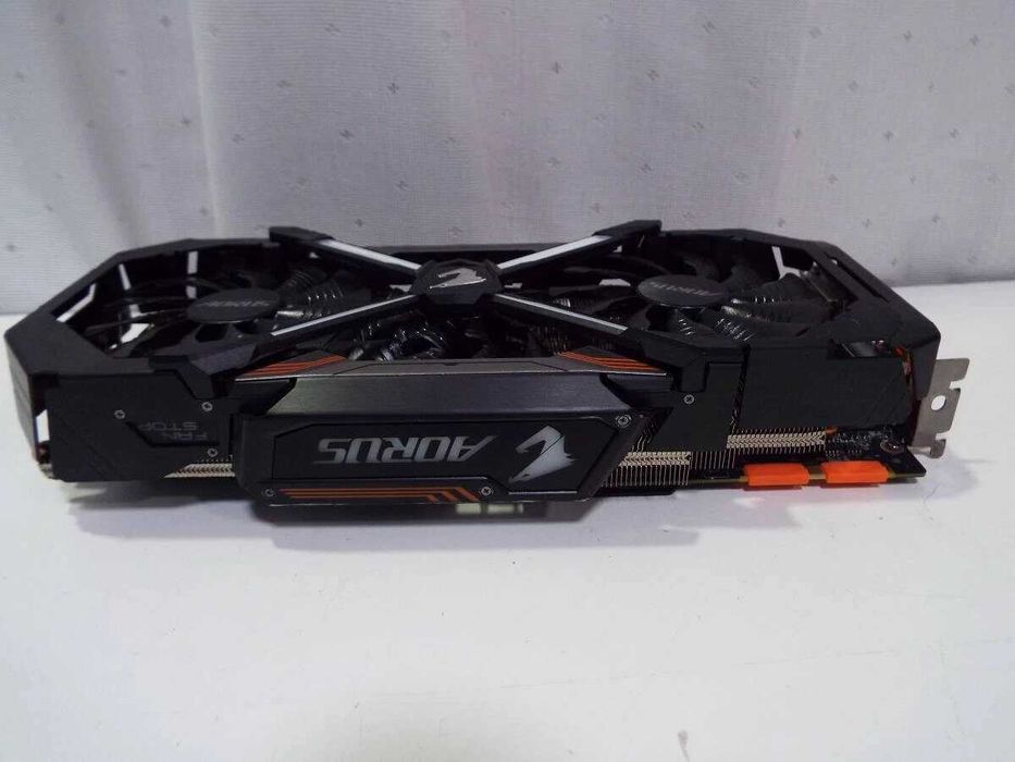 NVIDIA GeForce GTX 1080 Ti 11 GB GDDR5X - Відеокарта