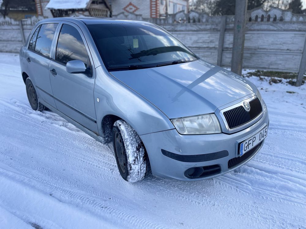 Разборка Skoda Фабия 1 Двигатель салон торпеда стекло