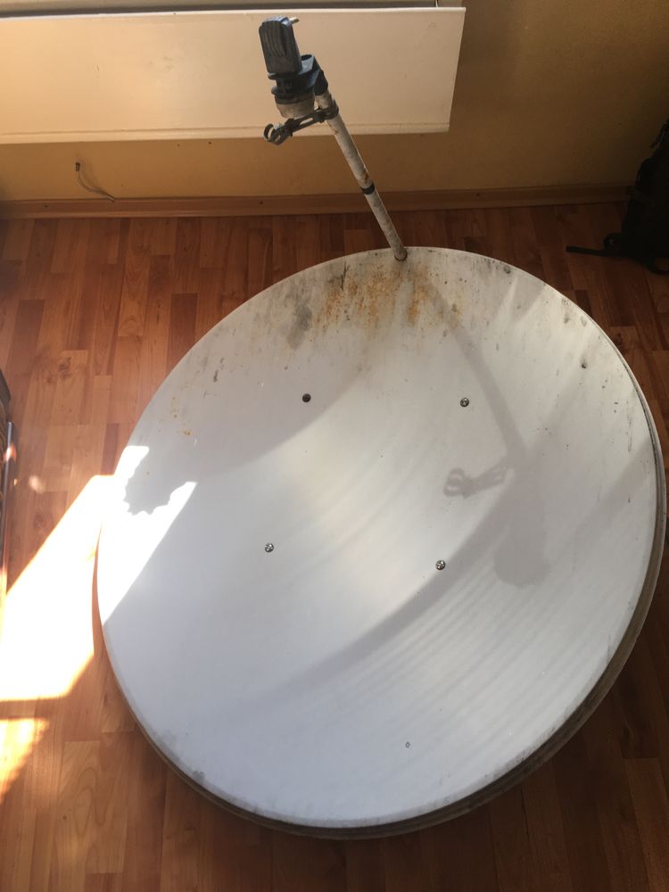Супутникова антена 120 см