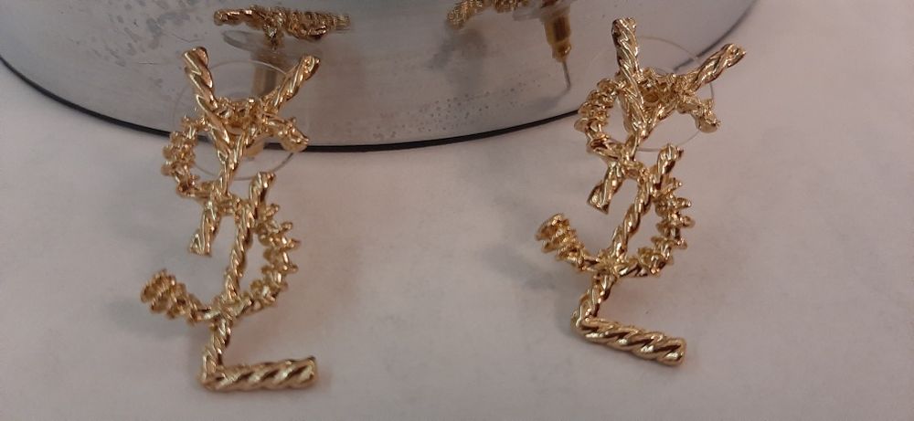 Duże, pozłacane kolczyki ysl model Opyum Cudo lv cc