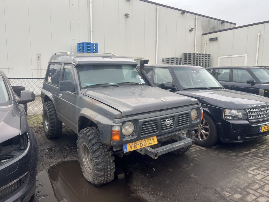 Nissan Nawara 2.5 tdi 2007 рік