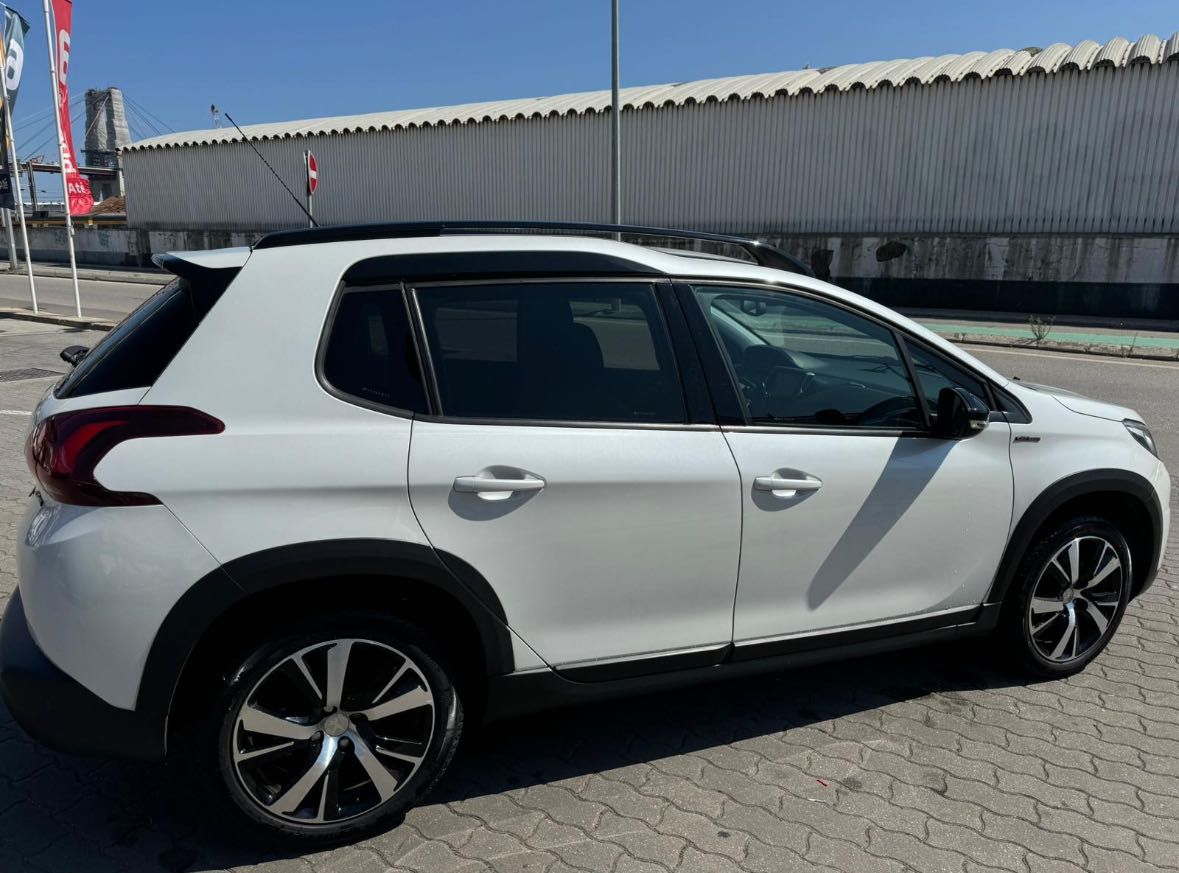 Peugeot 2008 Impecável