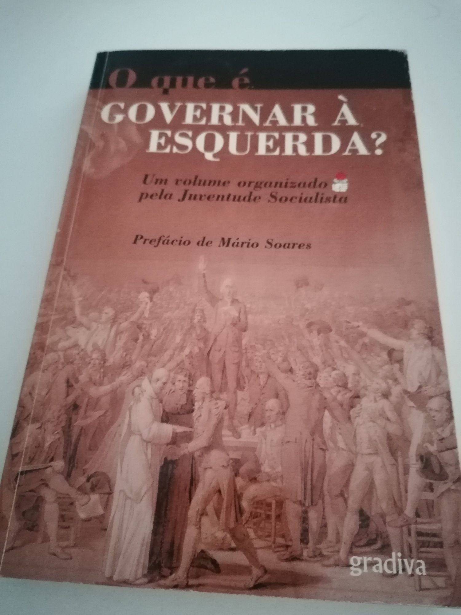 Livro Governar à esquerda