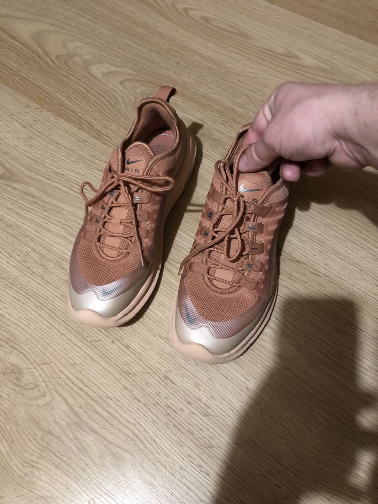 Кросовки Nike Air Max Axis Terra Blush W