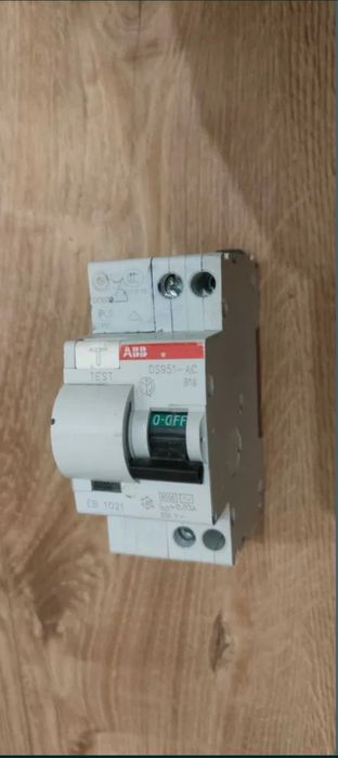 Дифавтомат ABB DS951 AC-B16