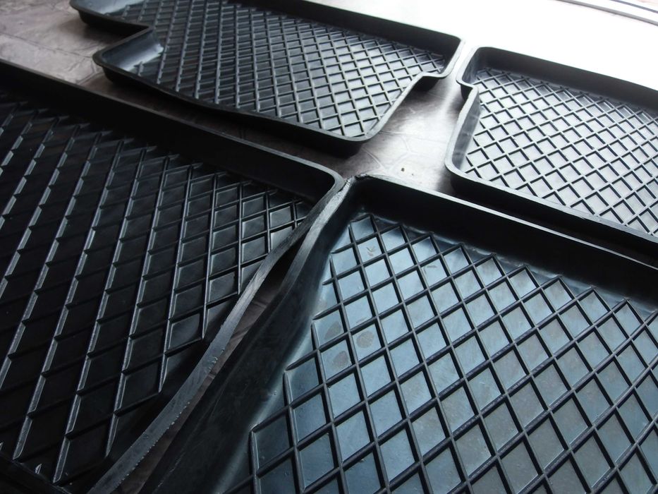 Dywaniki Gumowe Korytka OPEL ASTRA F 1 Rok 91-02