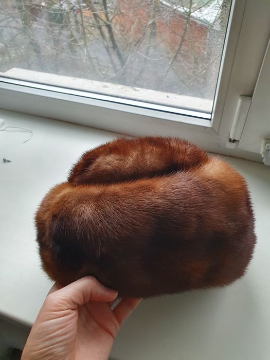 Шапка норкова коричнева