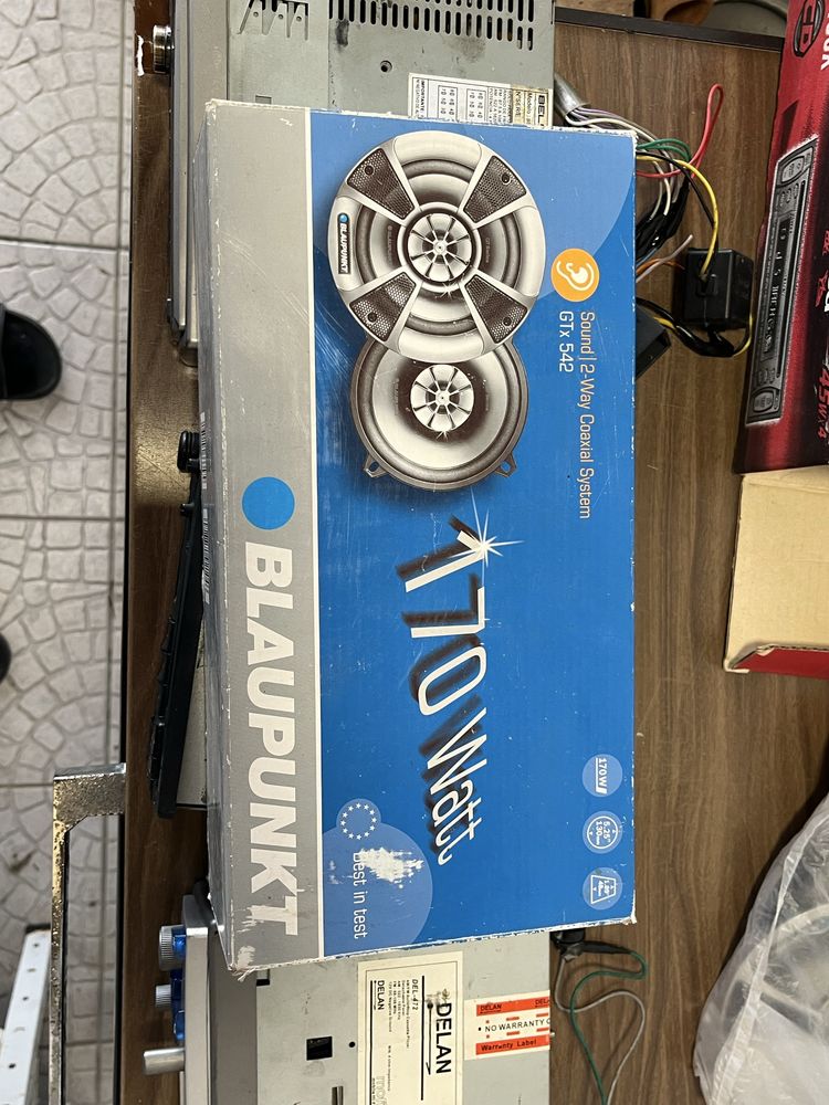 Colunas de carro da Blaupunkt