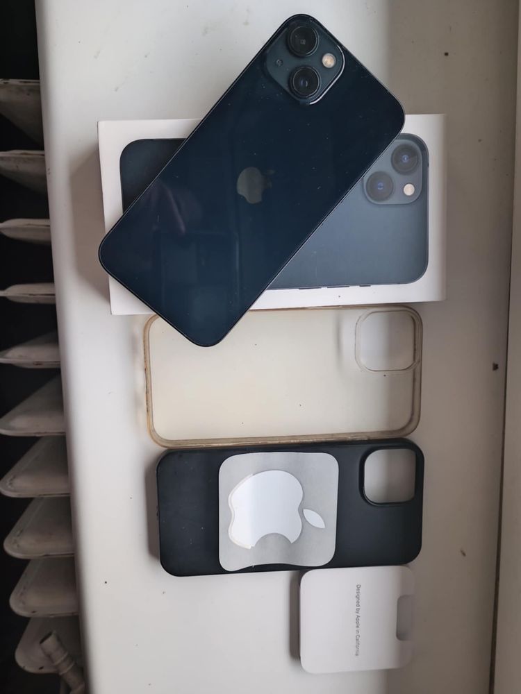 Iphone 13 128GB :)