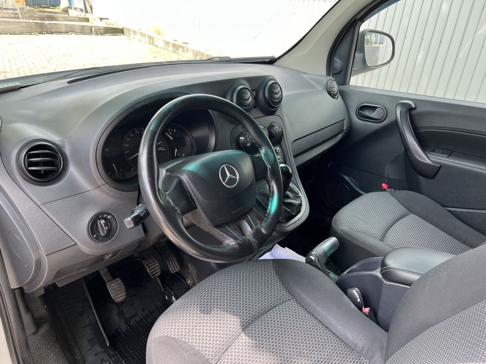 Mercedes-Benz Citan 2012 год