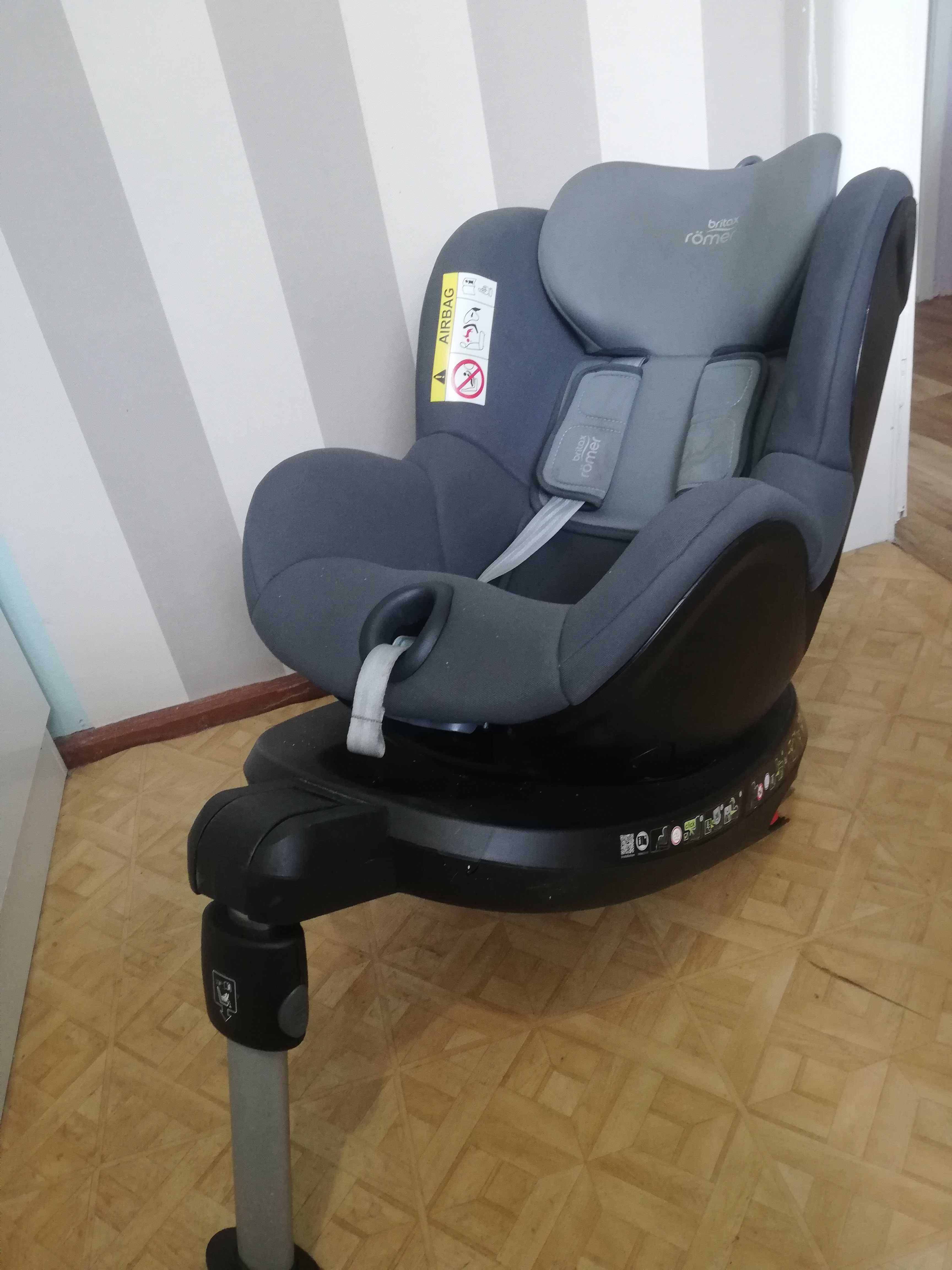 Fotelik Britax romer dualfix 2 R