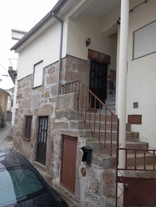 Casinha da avó - Pronta a entrar