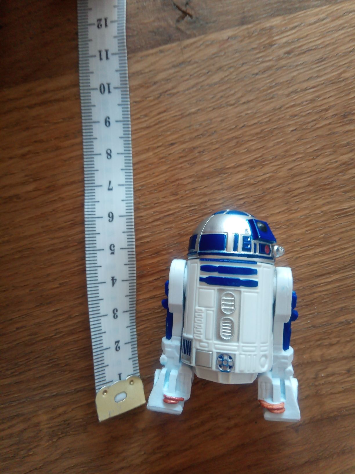Star Wars robot R2-D2 figurka