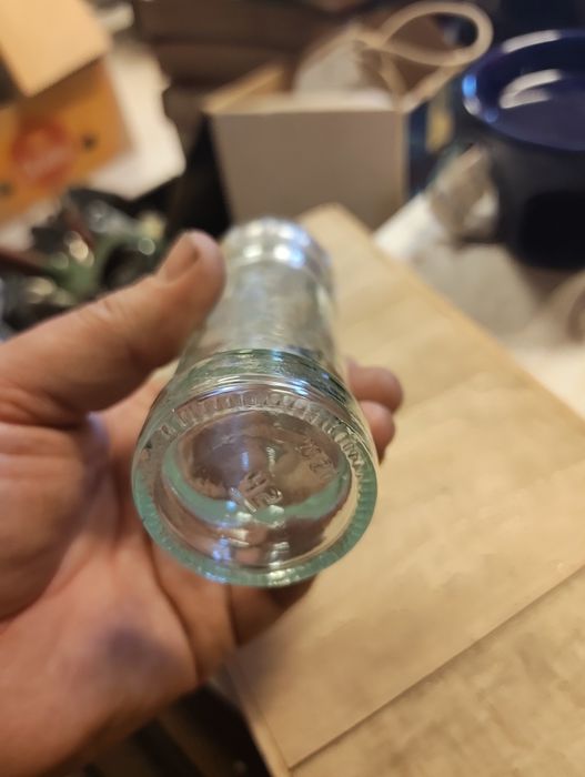 Młynek do ziół i przypraw.