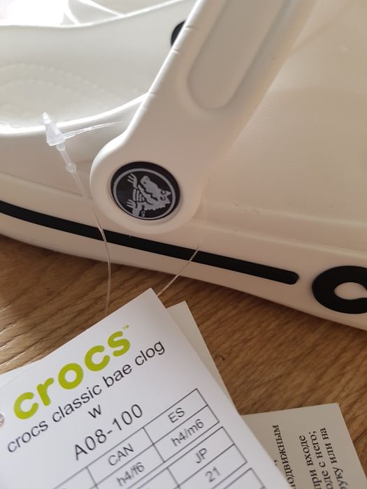 Crocs klapki gumowe w kolorze białym rozm.37